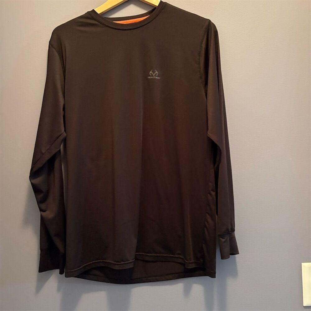 Realtree Men's Black Long Sleeve T-Shirt Size L Lightweight Fall Wear
